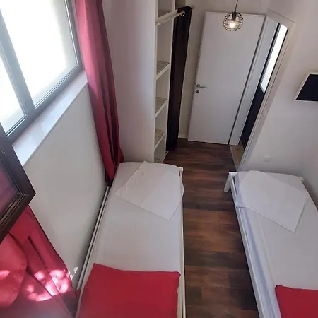 5703a Apartment