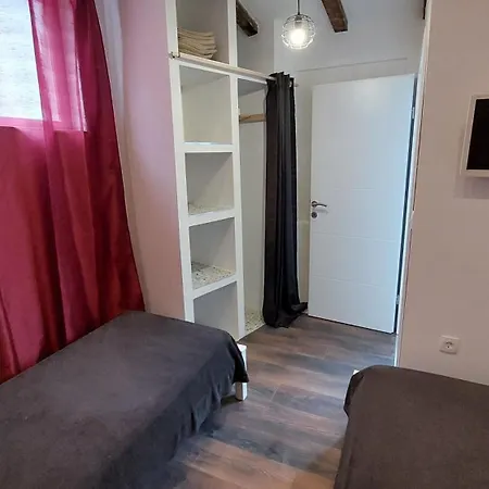 5703a Apartamento *