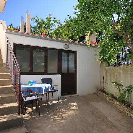 5703a Apartmán *