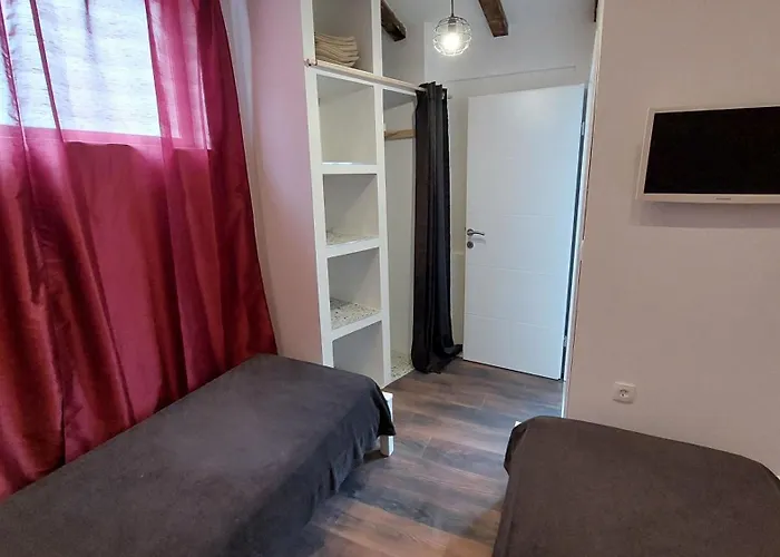 5703a Apartment *